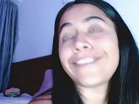 Snapshot of brihanna_lena chatting on 03/31/26, 06:47 brihanna lena online show from 03/31/26, 06:47