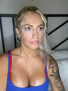 sophiamariexoxo240 online show from 06/29/26, 09:48