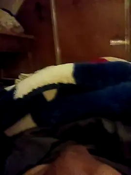 Snapshot of fun2fuck173 chatting on 11/16/25, 12:11 fun2fuck173 online show from 11/16/25, 12:11