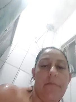 Snapshot of baixinhaloira chatting on 11/15/25, 02:20 baixinhaloira online show from 11/15/25, 02:20