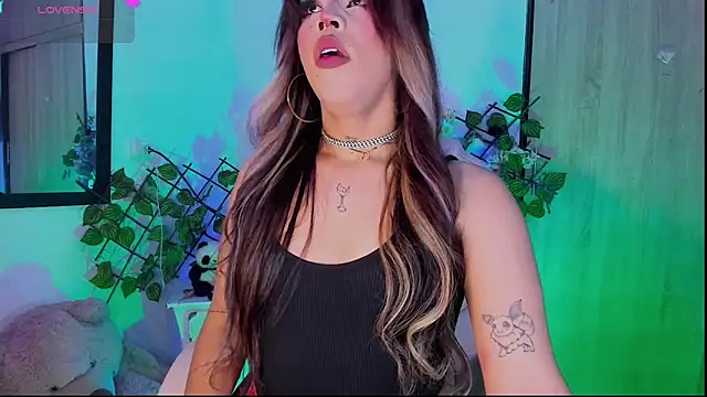 Snapshot of Samuel_Hilton chatting on 04/04/26, 01:15 Samuel Hilton online show from 04/04/26, 01:15