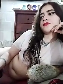 Yaz Moon online show from 02/06/25, 03:48