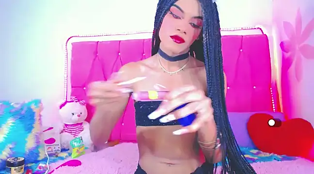 Theylor Rouse online show from 01/15/25, 02:27