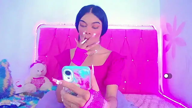 Theylor Rouse online show from 02/09/25, 10:42