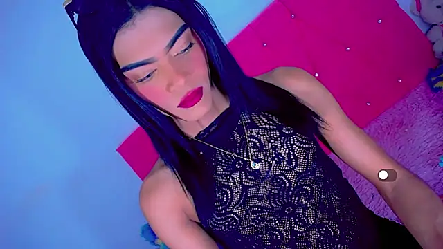 Snapshot of Theylor_Rouse chatting on 01/09/26, 07:00 Theylor Rouse online show from 01/09/26, 07:00