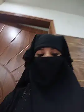 Aafreen 36 online show from 06/16/26, 02:47