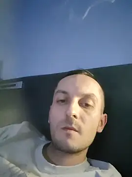 Snapshot of Kondzio chatting on 09/26/25, 10:47 Kondzio online show from 09/26/25, 10:47