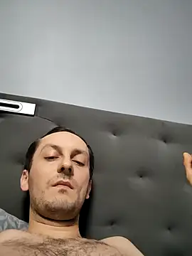 Snapshot of Kondzio chatting on 11/22/25, 03:11 Kondzio online show from 11/22/25, 03:11