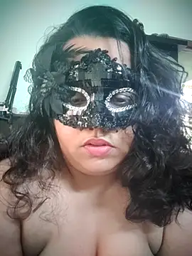 Snapshot of Oeshi chatting on 01/11/26, 06:07 Oeshi online show from 01/11/26, 06:07