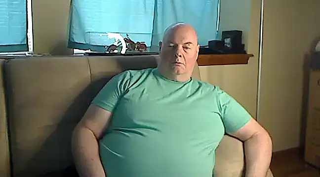 Snapshot of harley99574 chatting on 03/20/25, 05:36 harley99574 online show from 03/20/25, 05:36