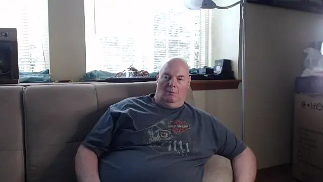 Snapshot of harley99574 chatting on 09/25/25, 03:38 harley99574 online show from 09/25/25, 03:38