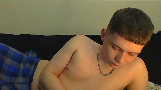 Snapshot of __sugarrebit chatting on 01/17/25, 02:39 sugarrebit online show from 01/17/25, 02:39