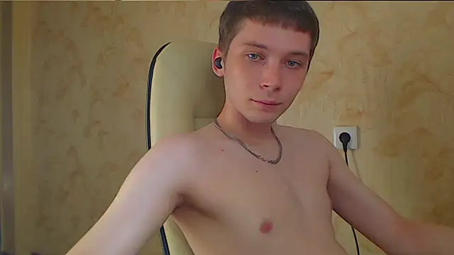 Snapshot of __sugarrebit chatting on 09/15/25, 01:00 sugarrebit online show from 09/15/25, 01:00