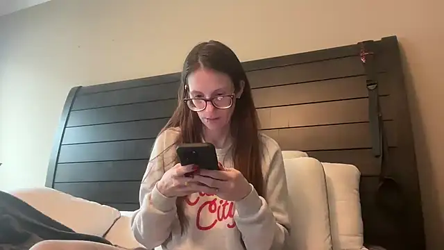 Snapshot of yourstrulylivy69 chatting on 02/18/25, 07:09 yourstrulylivy69 online show from 02/18/25, 07:09