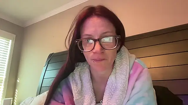 Snapshot of yourstrulylivy69 chatting on 03/10/25, 01:32 yourstrulylivy69 online show from 03/10/25, 01:32