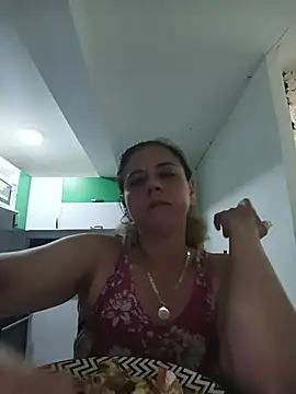 sasi luna online show from 02/11/26, 03:00