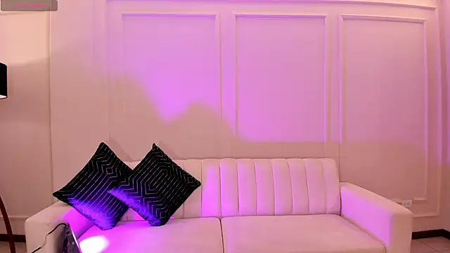 BellaCarteer  online show from 03/15/25, 12:24