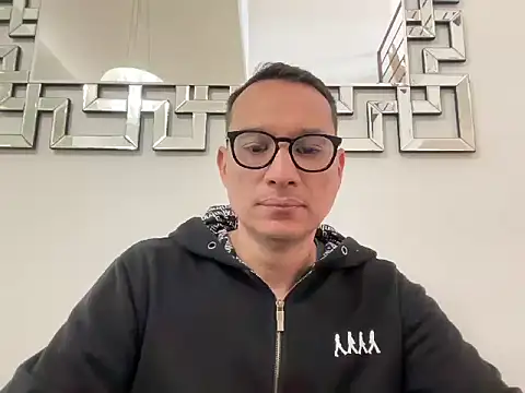 Snapshot of alex_ruiz85 chatting on 02/02/26, 05:44 alex ruiz85 online show from 02/02/26, 05:44