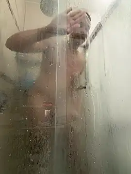 Snapshot of alex_ruiz85 chatting on 02/07/26, 02:32 alex ruiz85 online show from 02/07/26, 02:32