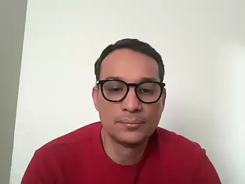 Snapshot of alex_ruiz85 chatting on 03/20/26, 08:25 alex ruiz85 online show from 03/20/26, 08:25