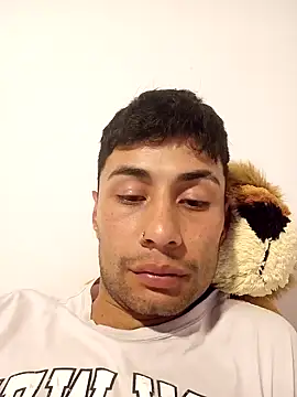 Snapshot of 1418edwar chatting on 12/29/24, 01:02 1418edwar online show from 12/29/24, 01:02