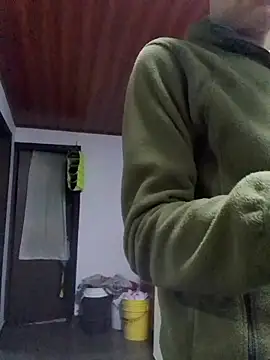 Snapshot of 1418edwar chatting on 01/19/26, 12:36 1418edwar online show from 01/19/26, 12:36