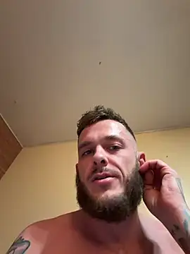 Snapshot of CustardMonster chatting on 02/18/26, 03:24 CustardMonster online show from 02/18/26, 03:24