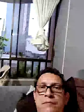 Bombi22 online show from 12/13/24, 10:45