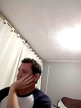 Bombi22 online show from 12/15/24, 03:13