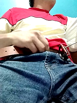 Bombi22 online show from 01/03/25, 03:38