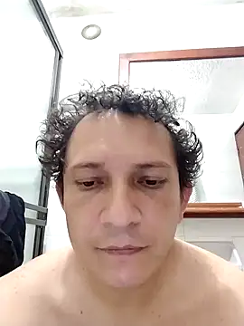 Bombi22 online show from 02/10/25, 01:55