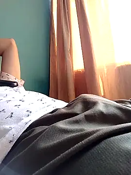 Bombi22 online show from 02/12/25, 06:19