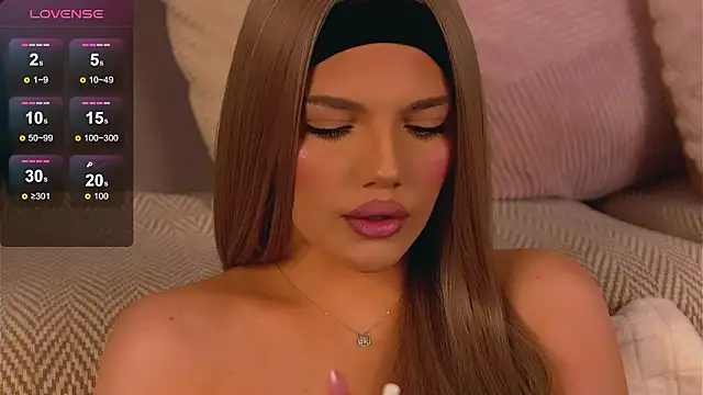 Snapshot of Graciane_Lee chatting on 03/14/26, 11:37 Graciane Lee online show from 03/14/26, 11:37