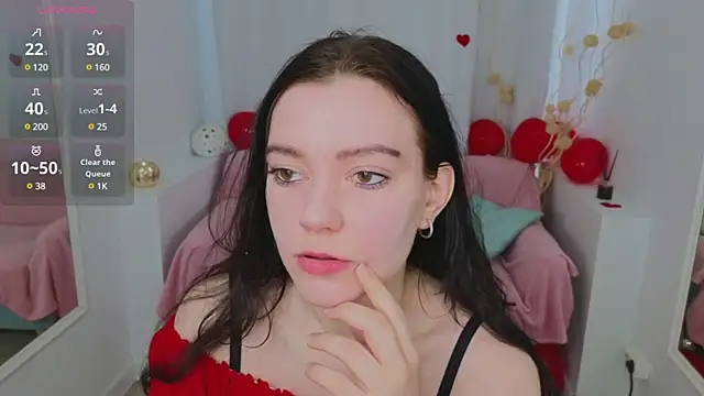 Lana  Cute  online show from 02/14/25, 12:36