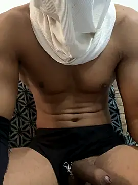 Snapshot of aksdelhi chatting on 11/11/25, 02:00 aksdelhi online show from 11/11/25, 02:00