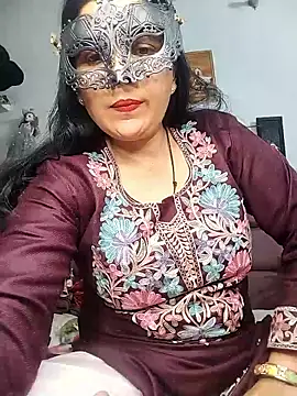 Snapshot of sexy_bhabhi69 chatting on 01/15/26, 04:44 sexy bhabhi69 online show from 01/15/26, 04:44