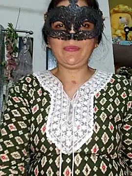 Snapshot of sexy_bhabhi69 chatting on 03/14/26, 09:37 sexy bhabhi69 online show from 03/14/26, 09:37