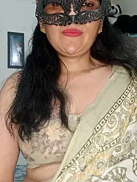 Snapshot of sexy_bhabhi69 chatting on 04/17/26, 06:00 sexy bhabhi69 online show from 04/17/26, 06:00