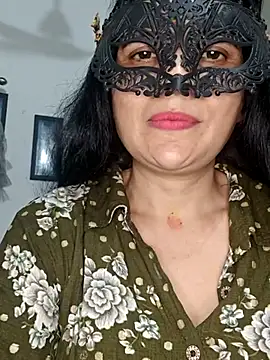 Snapshot of sexy_bhabhi69 chatting on 05/08/26, 08:30 sexy bhabhi69 online show from 05/08/26, 08:30