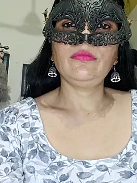 Snapshot of sexy_bhabhi69 chatting on 05/16/26, 05:12 sexy bhabhi69 online show from 05/16/26, 05:12