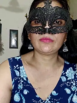 Snapshot of sexy_bhabhi69 chatting on 05/19/26, 07:42 sexy bhabhi69 online show from 05/19/26, 07:42