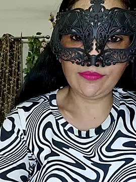 Snapshot of sexy_bhabhi69 chatting on 05/25/26, 04:57 sexy bhabhi69 online show from 05/25/26, 04:57