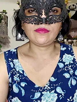 Snapshot of sexy_bhabhi69 chatting on 06/16/26, 09:06 sexy bhabhi69 online show from 06/16/26, 09:06