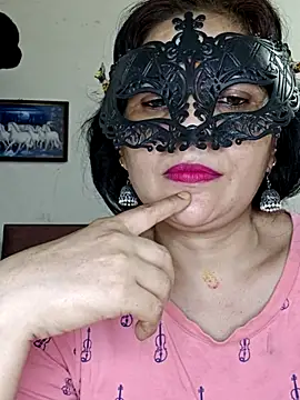 Snapshot of sexy_bhabhi69 chatting on 07/04/26, 07:25 sexy bhabhi69 online show from 07/04/26, 07:25
