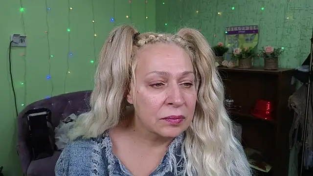 Snapshot of Penelope_Pinky chatting on 01/07/25, 05:20 Penelope Pinky online show from 01/07/25, 05:20