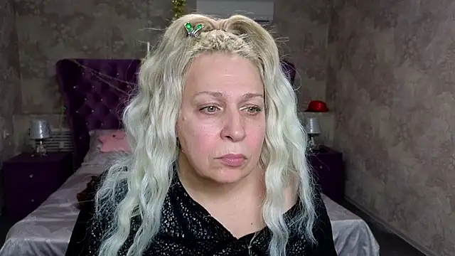 Snapshot of Penelope_Pinky chatting on 01/14/25, 02:43 Penelope Pinky online show from 01/14/25, 02:43