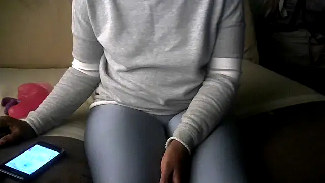 NicoleBitch87 online show from 03/20/25, 06:19