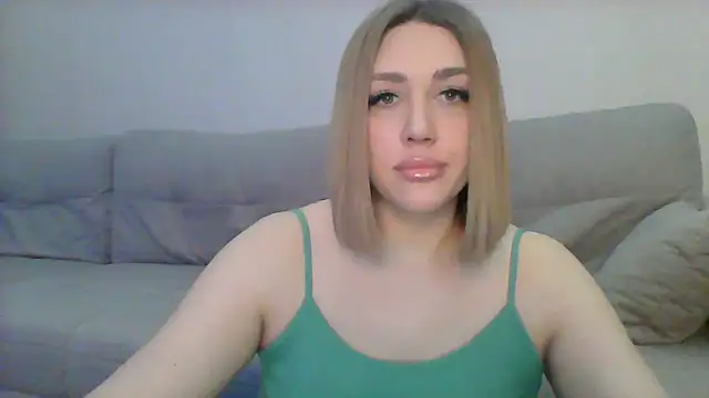 Snapshot of VickyLove047 chatting on 01/07/25, 04:50 VickyLove047 online show from 01/07/25, 04:50