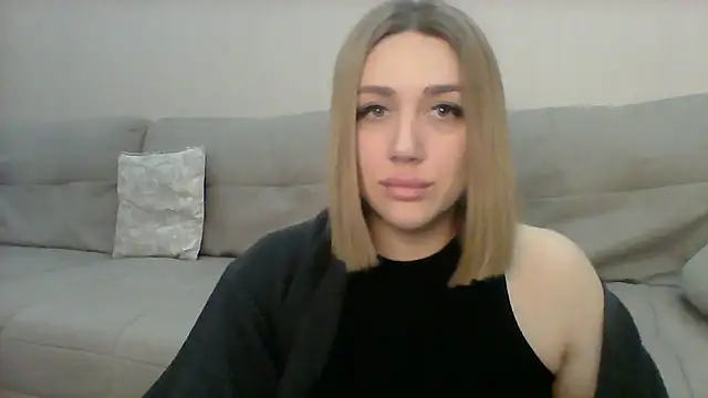 Snapshot of VickyLove047 chatting on 01/11/25, 06:14 VickyLove047 online show from 01/11/25, 06:14