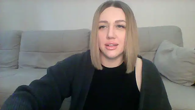 Snapshot of VickyLove047 chatting on 02/10/25, 07:15 VickyLove047 online show from 02/10/25, 07:15